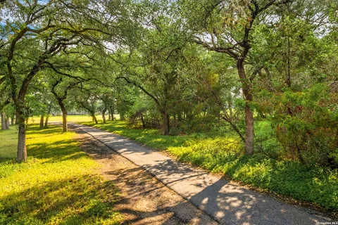 $399,000 | 2 Woodcreek Drive, Wimberley, TX 78676