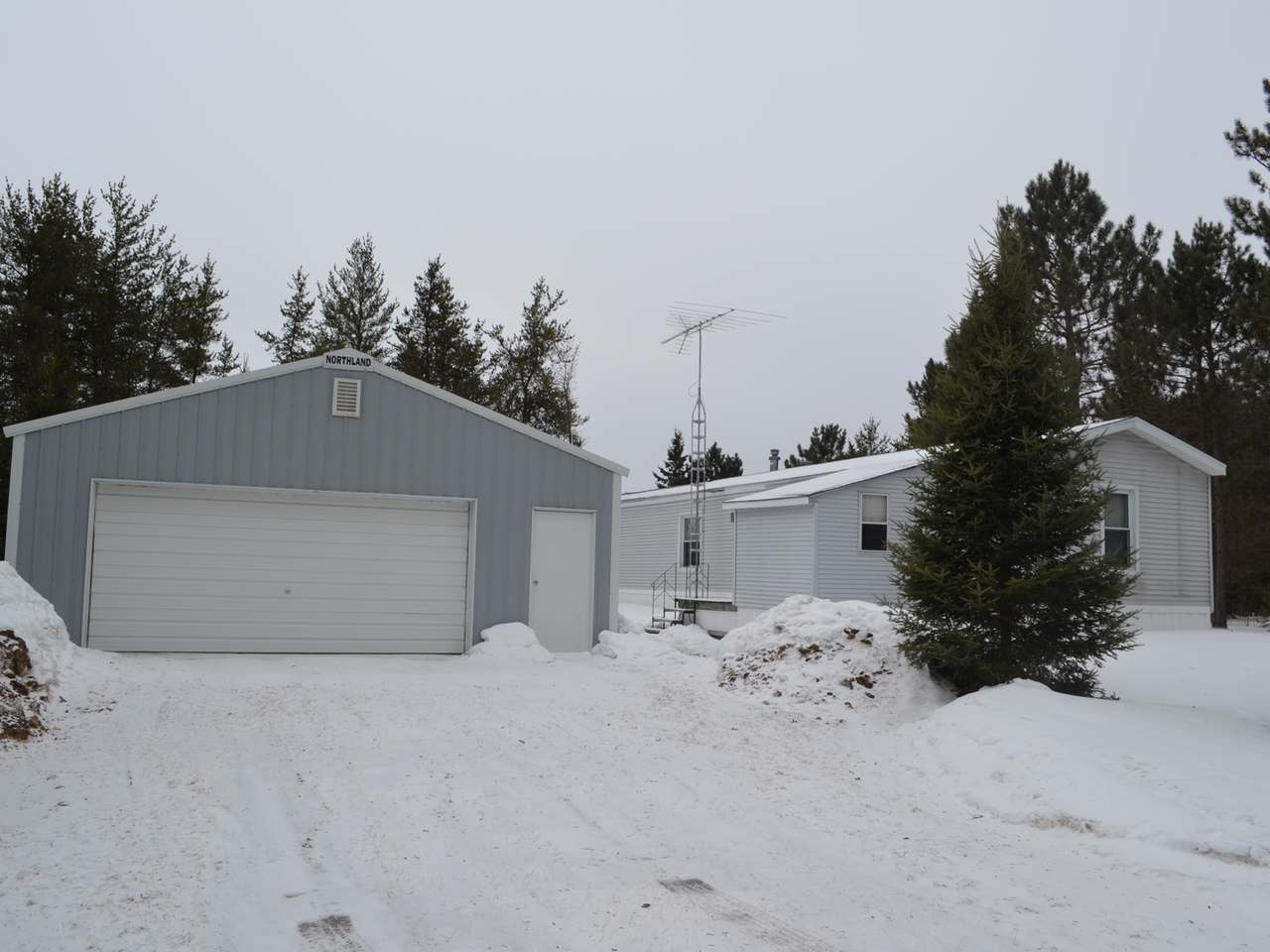 10365 Center Road Tomahawk, WI 54487 - Photo 1 of 23 Gallery Image 1