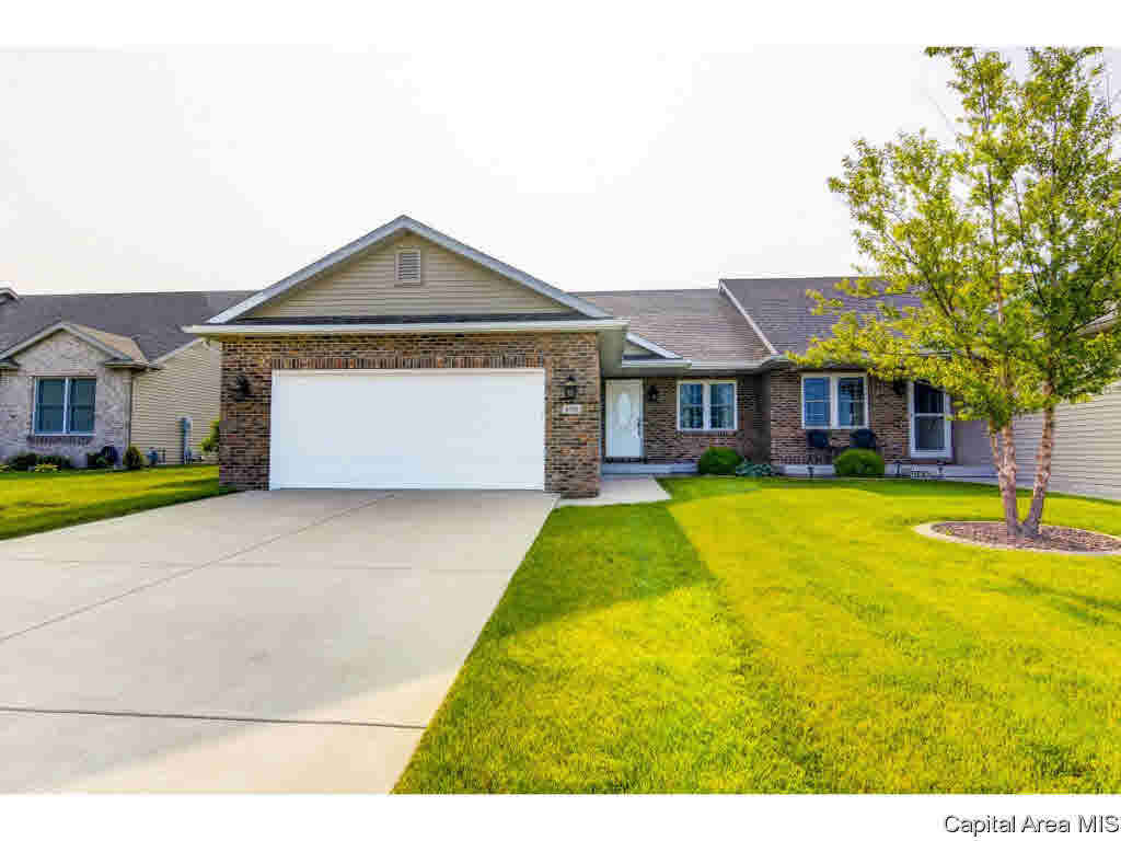 4512 Castle Pines Drive Springfield, IL 62711 - Photo 1 of 29 Gallery Image 1
