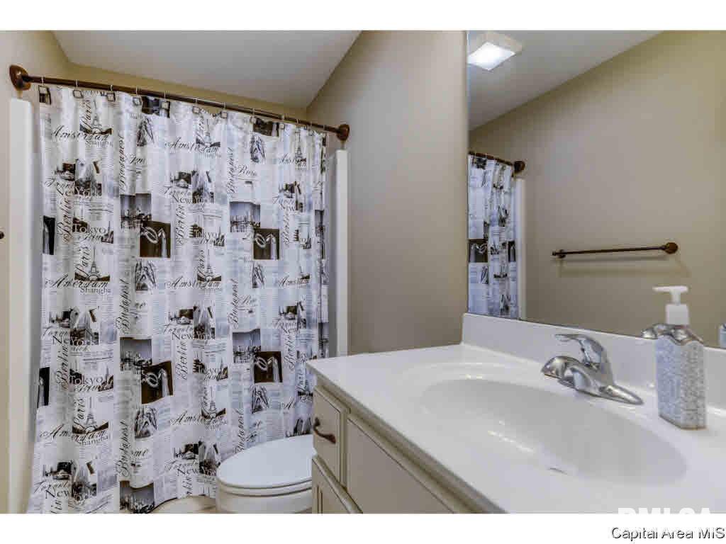 4512 Castle Pines Drive Springfield, IL 62711 - Photo 23 of 29 Gallery Image 23