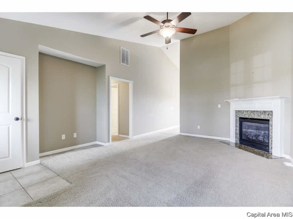 4512 Castle Pines Drive Springfield, IL 62711 - Photo 3 of 29 Gallery Image 3