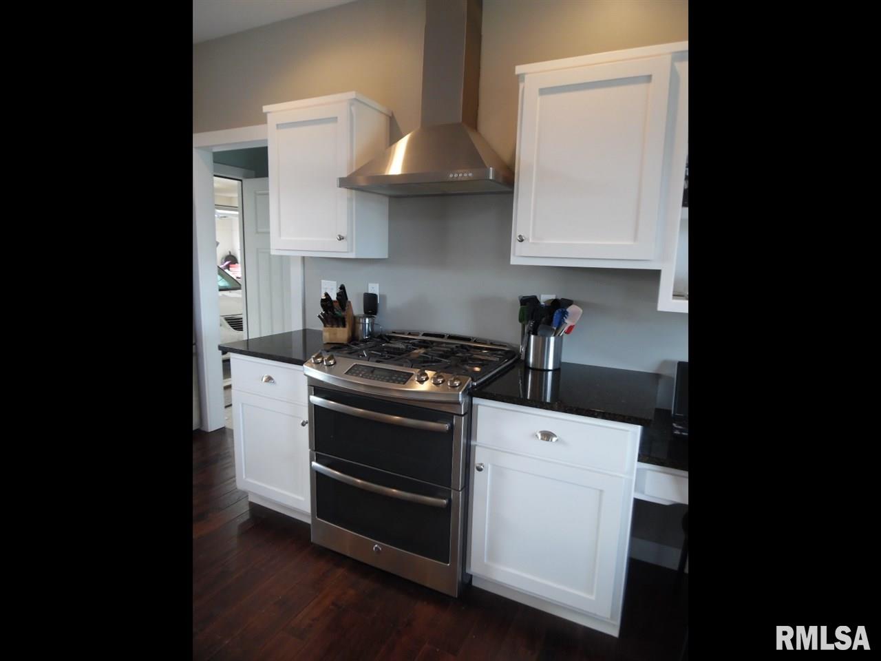 394 Claytons Way Metamora, IL 61548 - Photo 12 of 34 Gallery Image 12