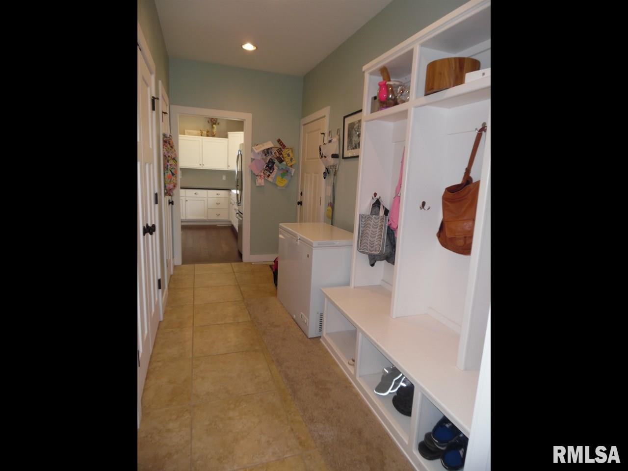 394 Claytons Way Metamora, IL 61548 - Photo 15 of 34 Gallery Image 15