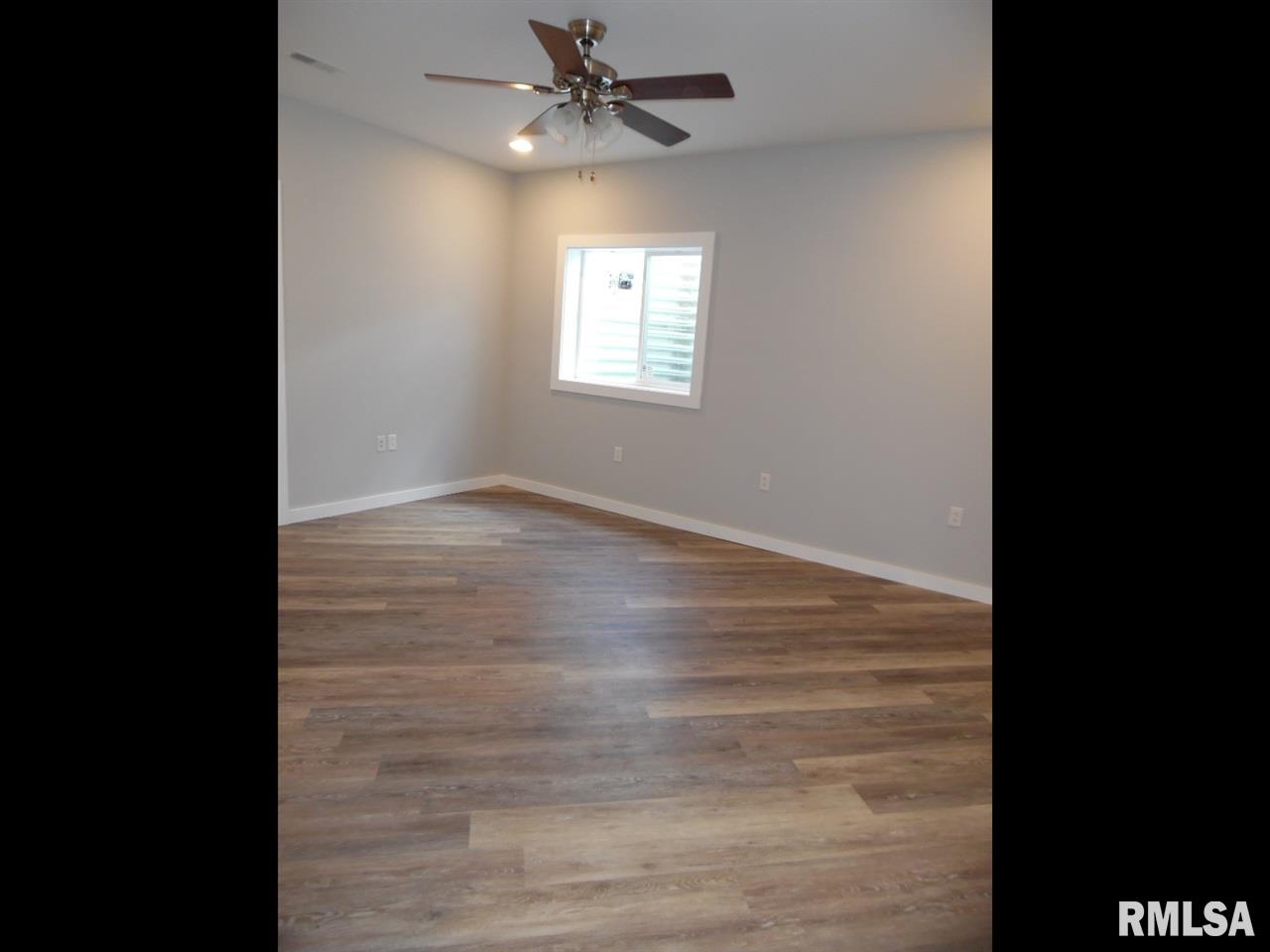 394 Claytons Way Metamora, IL 61548 - Photo 29 of 34 Gallery Image 29