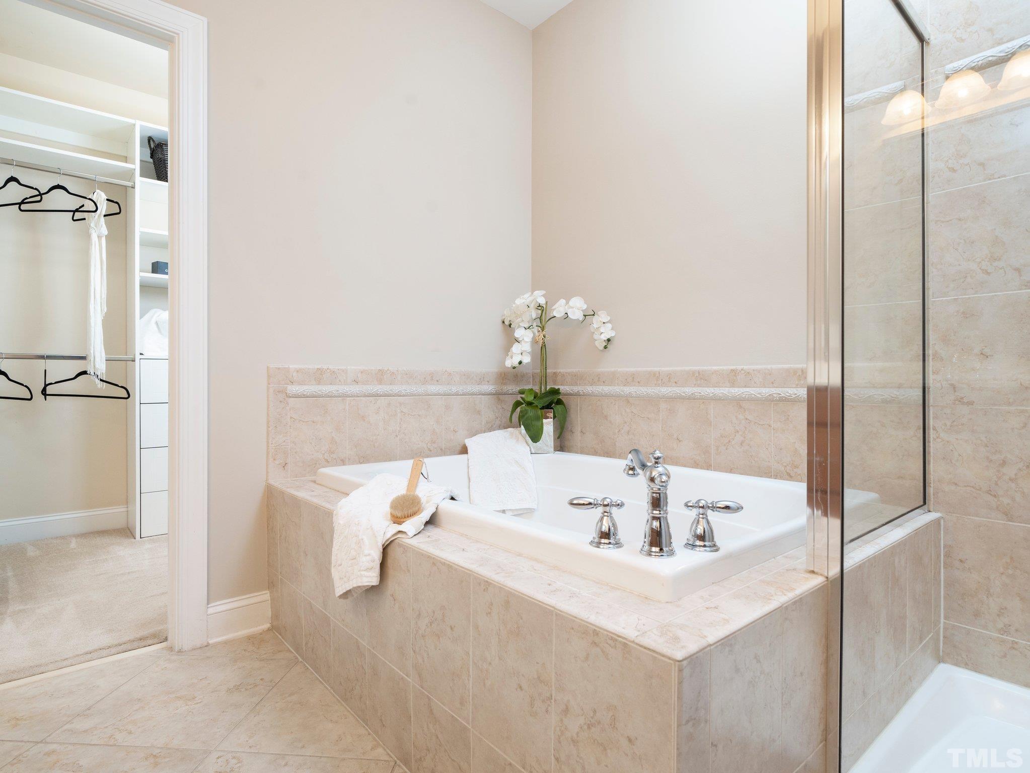 10124 Mizner Lane Raleigh, NC 27617 - Photo 18 of 31 Gallery Image 18