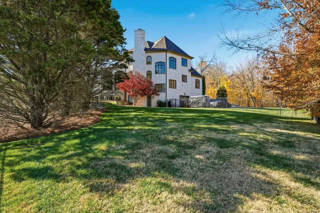 $3,600,000 | 10 Colonel Winstead Drive, Brentwood, TN 37027
