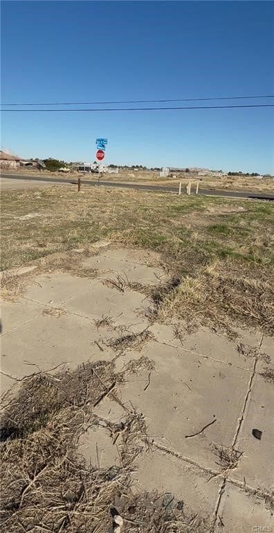 0 R4/vic Vac Avenue Littlerock, CA 93543 - Photo 4 of 7 a view of an ocean beach