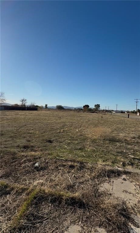 0 R4/vic Vac Avenue Littlerock, CA 93543 - Photo 5 of 7 a view of an ocean