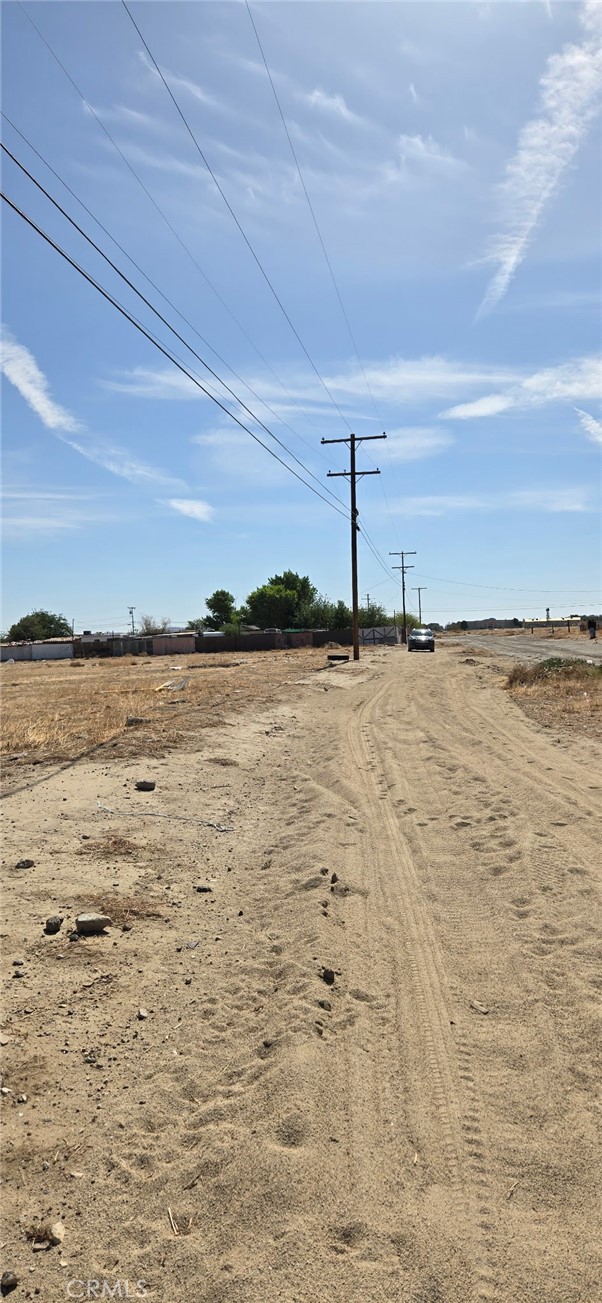 0 R4/vic Vac Avenue Littlerock, CA 93543 - Photo 6 of 7 a view of an ocean