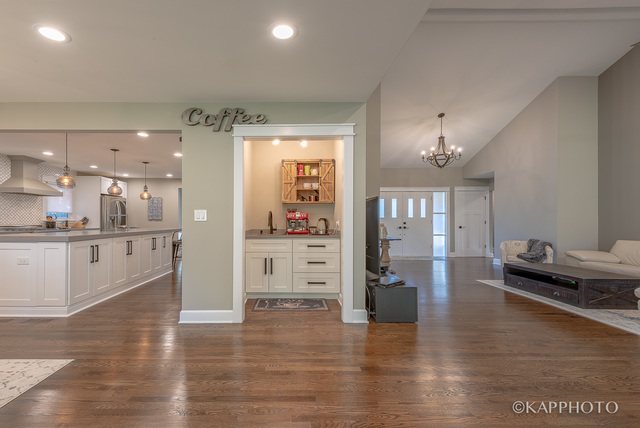 964 North Happ Road Northfield, IL 60093 - Photo 10 of 27