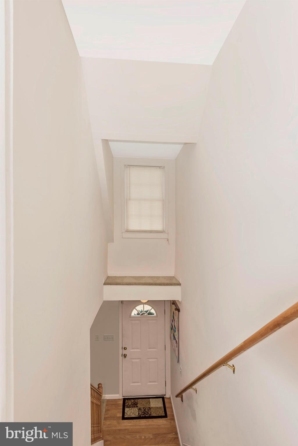 28151 Oneals Road Seaford, DE 19973 - Photo 46 of 58 stairwell to 2nd level