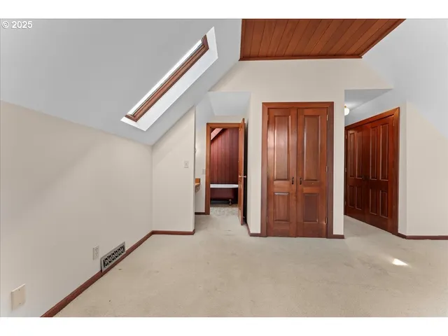 $720,000 | 36175 Highway 213, Molalla, OR 97038