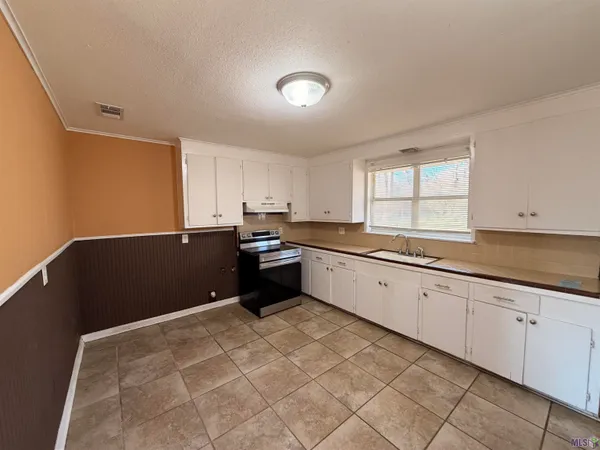 $1,200 | 38508 Highway 74, Gonzales, LA 70737
