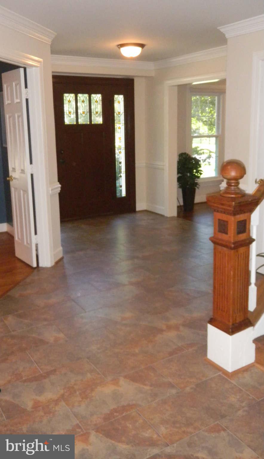 13303 Query Mill Road North Potomac, MD 20878 - Photo 3 of 30 Entry Foyer View 2