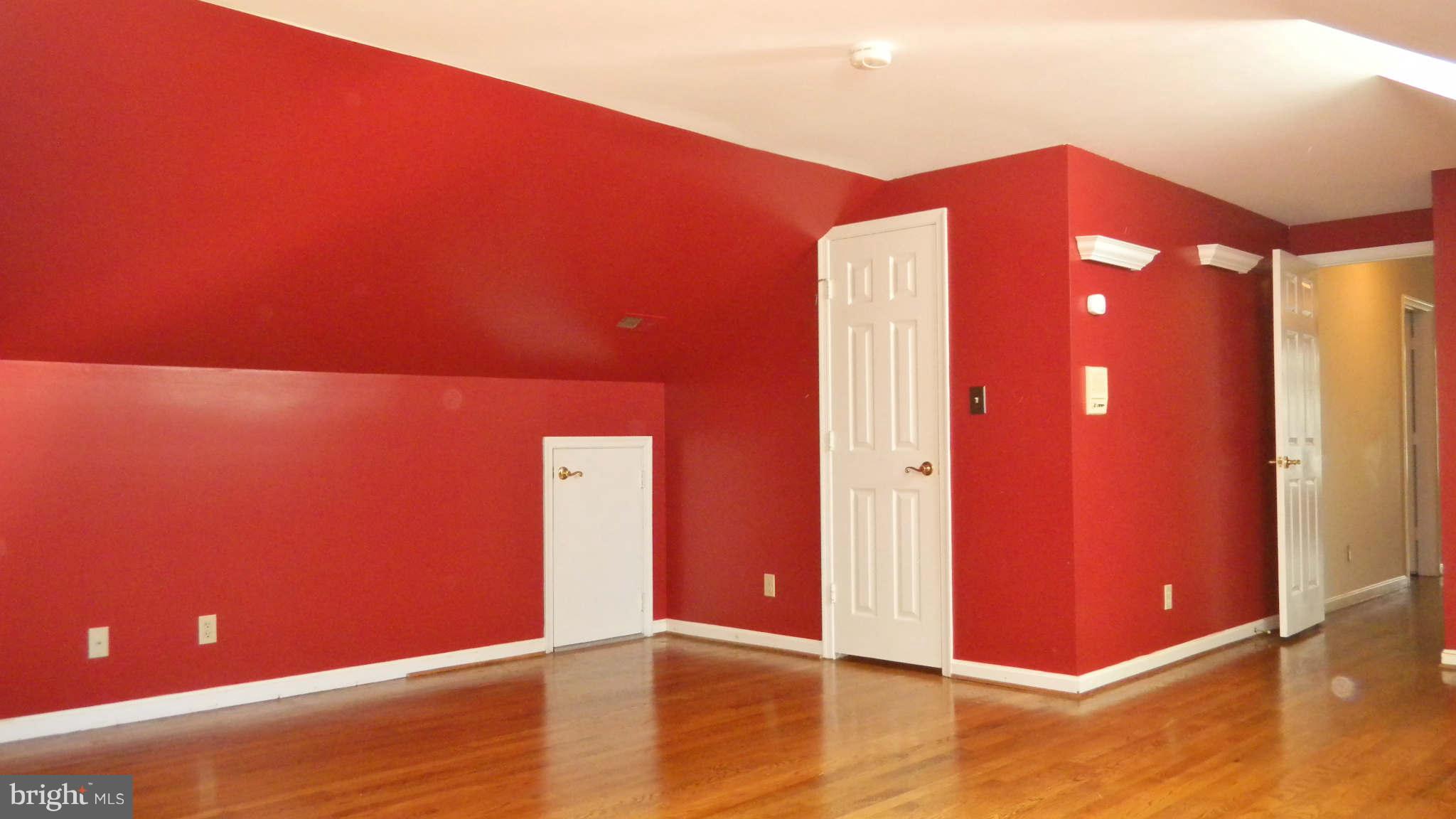 13303 Query Mill Road North Potomac, MD 20878 - Photo 28 of 30 Bedroom 4 View 2