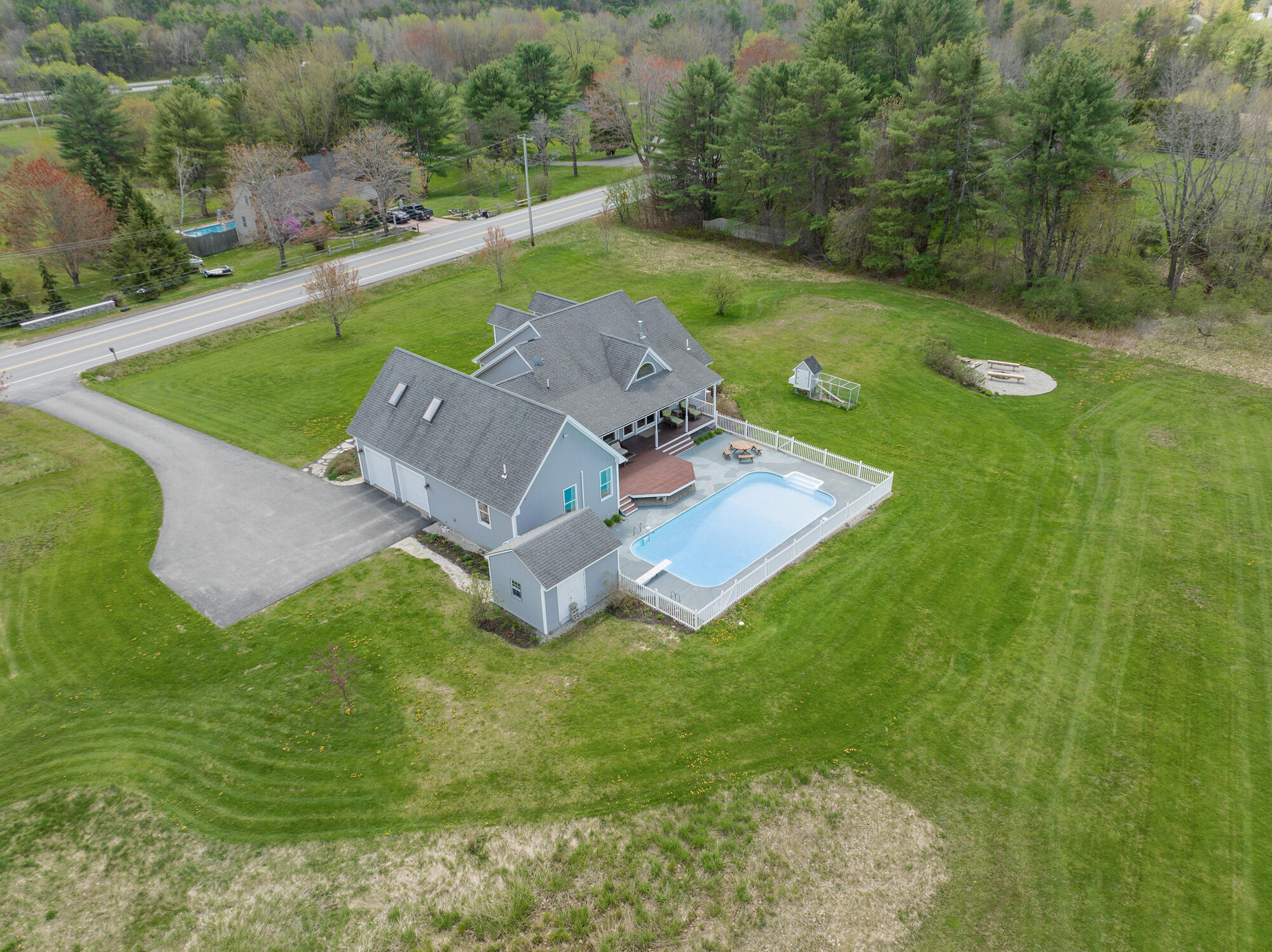 126 Middle Road Cumberland Center, ME 04021 - Photo 4 of 63 126 Middle Road -13
