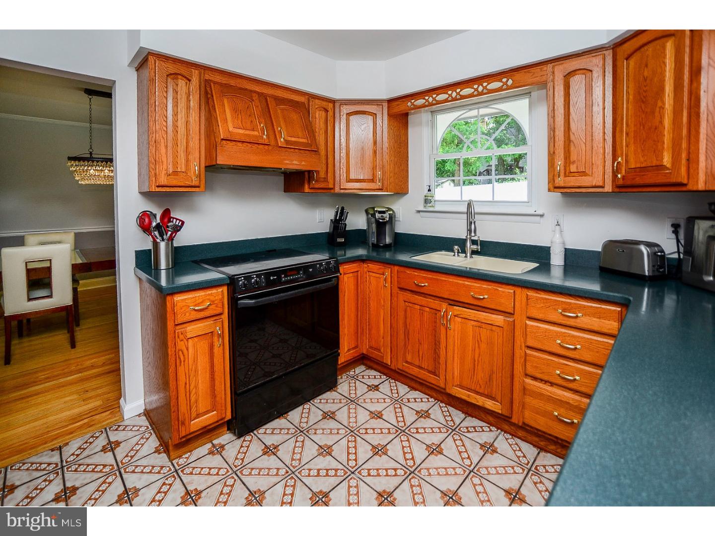 258 Tam Oshanter Road Mount Laurel, NJ 08054 - Photo 9 of 24 Gallery Image 9