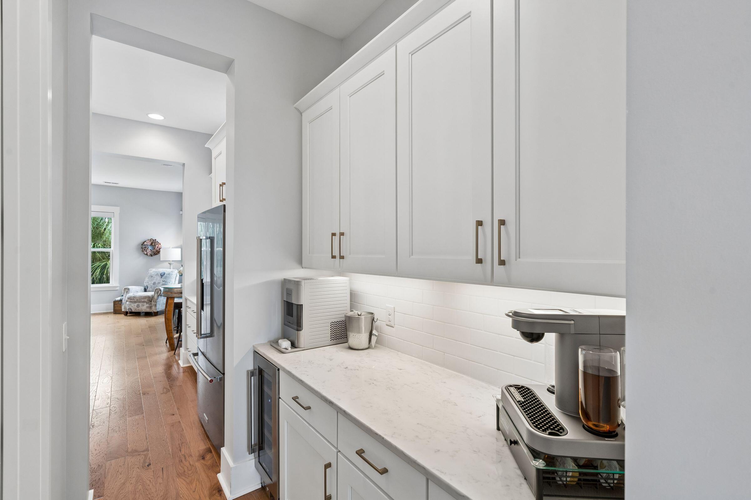 1432 Stratton Place Mount Pleasant, SC 29466 - Photo 25 of 99 Butler's Pantry