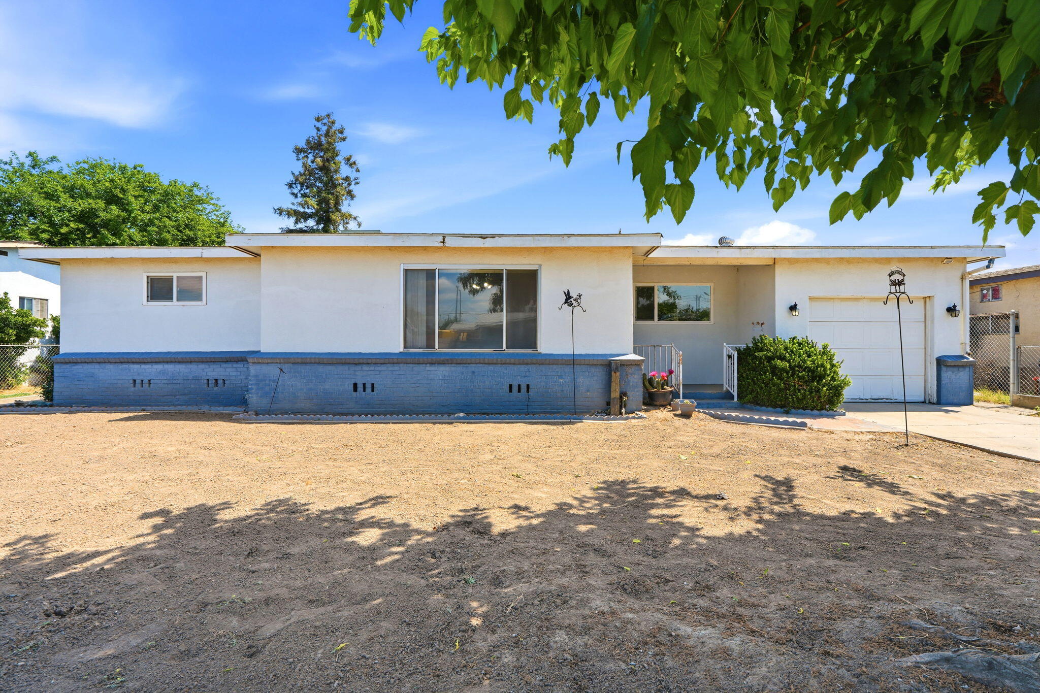 15358 Cedar Road Porterville, CA 93257 - Photo 2 of 30 2-15358_Cedar_Rd_001