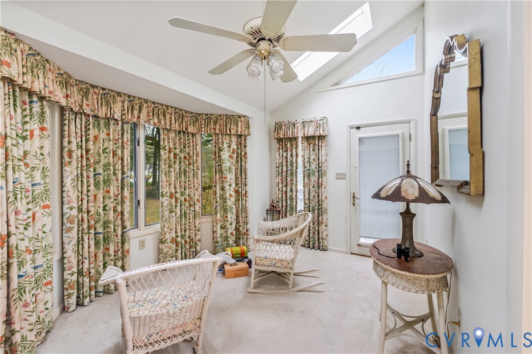 2086 Defense Road Petersburg, VA 23805 - Photo 27 of 32 Living area featuring plenty of natural light, a s