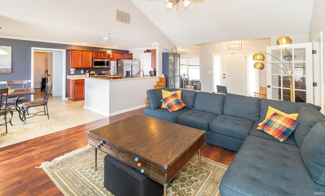 $349,000 | 2525 Belize Drive, Evansville, IN 47725