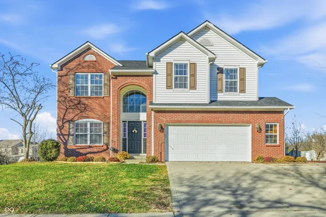 $380,000 | 1206 Barrington Drive, Greenwood, IN 46143