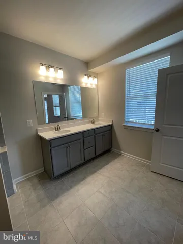 $2,400 | 4914 MacDonough Place, Frederick, MD 21703