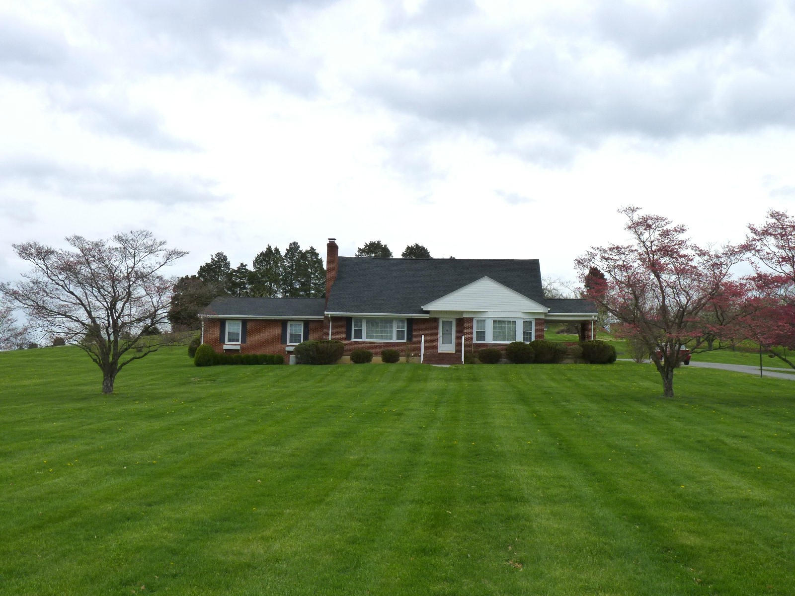 2306 Trinity Road Troutville, VA 24175 - Photo 29 of 35 p1050994