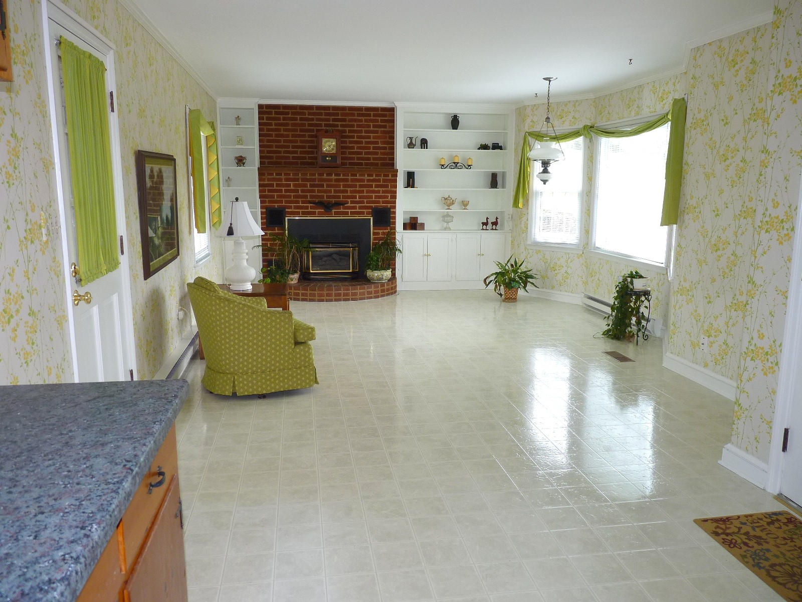 2306 Trinity Road Troutville, VA 24175 - Photo 4 of 35 Family Room