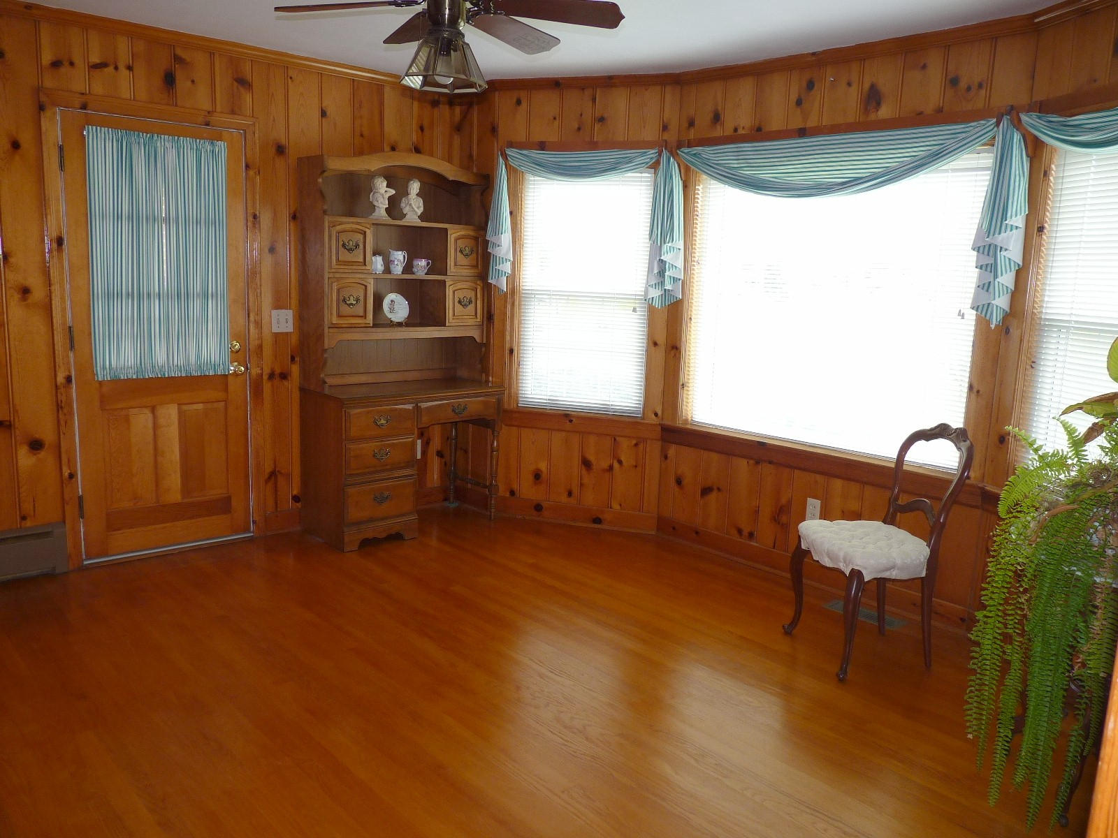 2306 Trinity Road Troutville, VA 24175 - Photo 6 of 35 Office