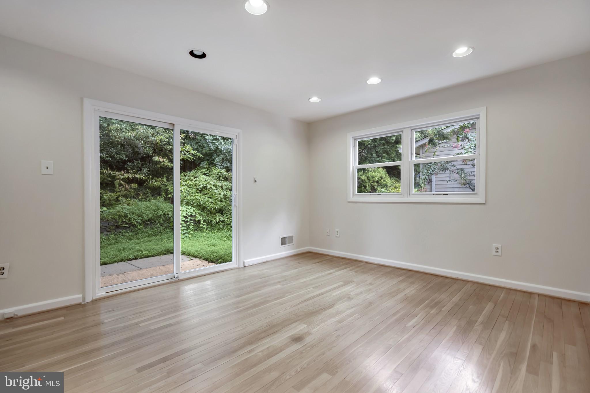 3904 Byrd Road Kensington, MD 20895 - Photo 15 of 30 Walk out from living room