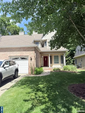 $4,700 | 63 Trotters Lane, Unit 63, Allendale, NJ 07401