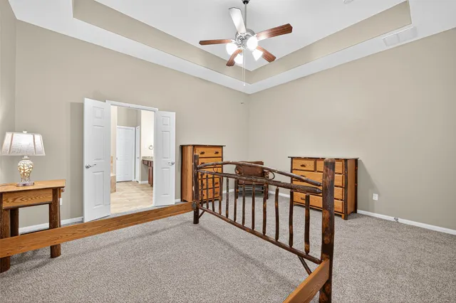 a view of a livingroom with furniture