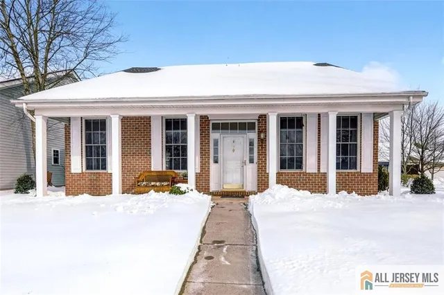 $529,900 | 9 Liedtke Drive, Cranbury, NJ 08512