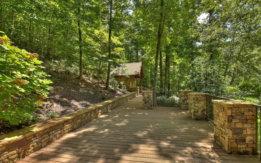 136 Whispering Ridge Court Ellijay, GA 30540 - Photo 17 of 33 Gallery Image 17