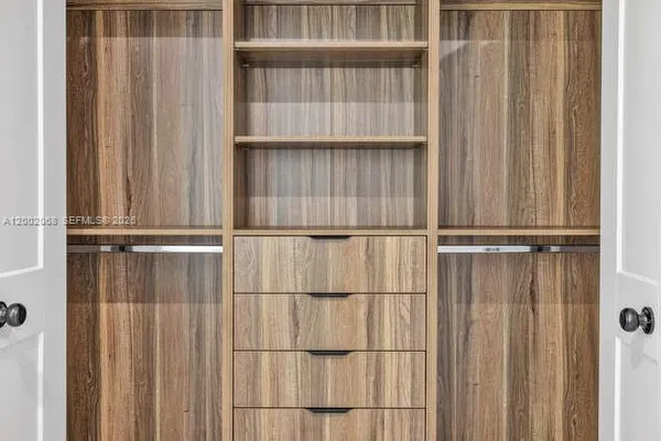 $2,100 | 8931 Northeast 2nd Avenue, Unit S3, El Portal, FL 33138