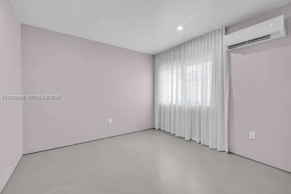 $2,100 | 8931 Northeast 2nd Avenue, Unit S3, El Portal, FL 33138