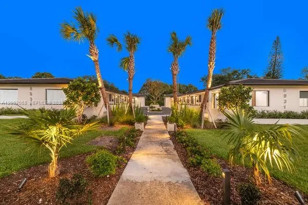 $2,100 | 8931 Northeast 2nd Avenue, Unit S3, El Portal, FL 33138