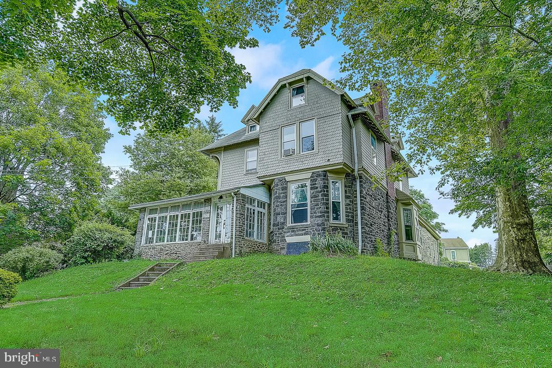 5413 Ridge Avenue Philadelphia, PA 19128 - Photo 1 of 15 Gallery Image 1