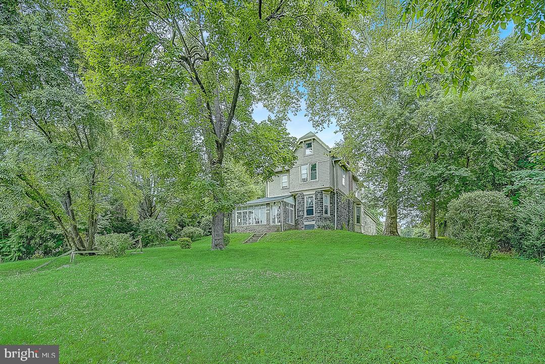 5413 Ridge Avenue Philadelphia, PA 19128 - Photo 4 of 15 Gallery Image 4