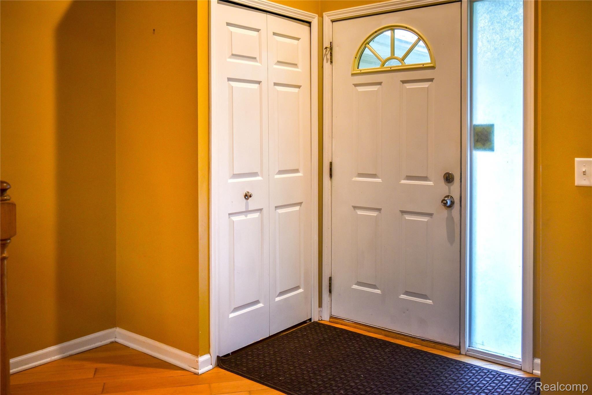 493 Pine Tree Road Lake Orion, MI 48362 - Photo 19 of 63 20210625-WES_2302.jpg