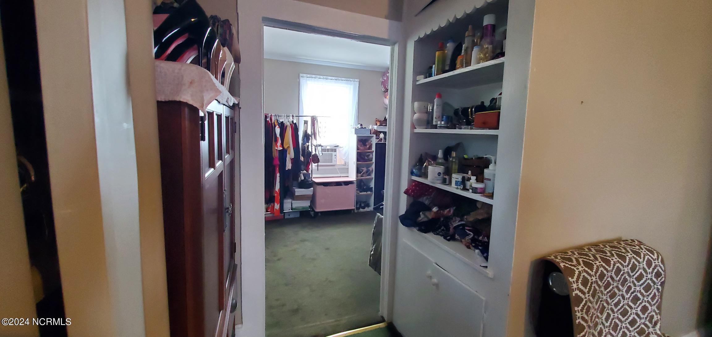 414 Hackney Avenue Washington, NC 27889 - Photo 5 of 14 005 Primary Walk in Closet