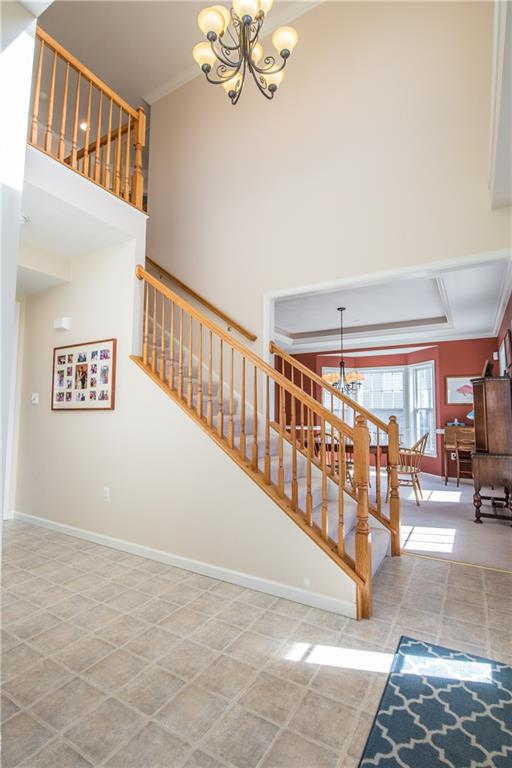 5009 Venice Road Pittsburgh, PA 15209 - Photo 3 of 25 Bright home with large windows and upgraded lighting.