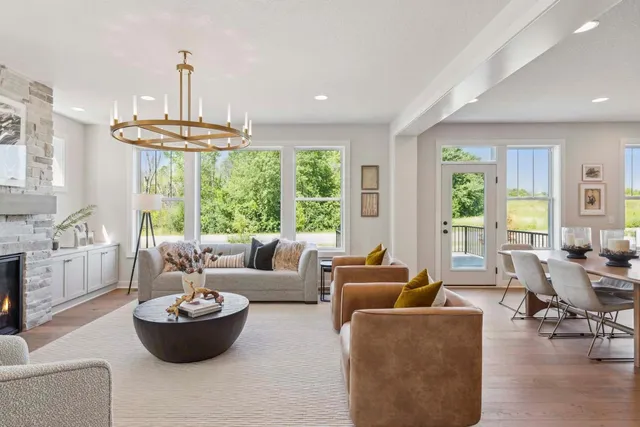 $1,128,525 | 10399 Shadyview Lane North, Maple Grove, MN 55311