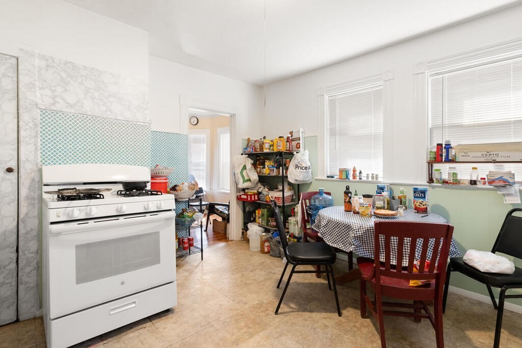 24 Chatham Road Everett, MA 02149 - Photo 22 of 29 Gallery Image 22
