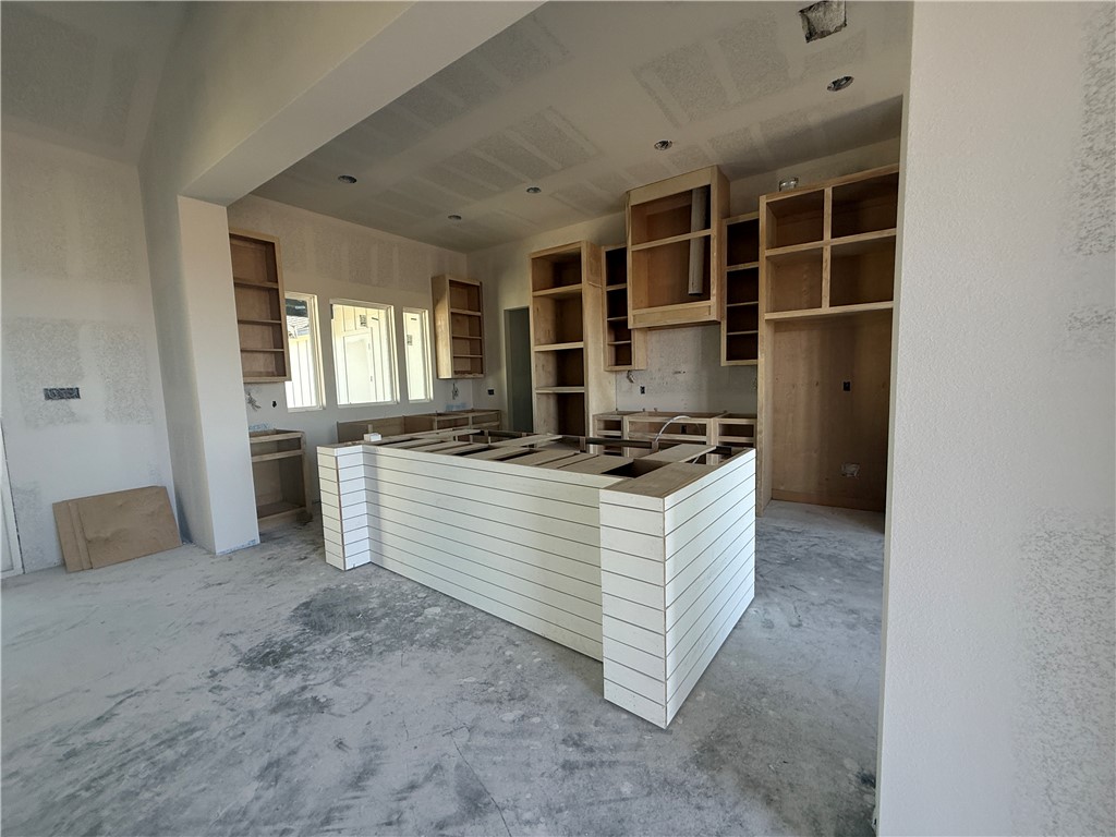 1501 Mariposa Ranch Corpus Christi, TX 78413 - Photo 4 of 4 a view of kitchen cabinets and window