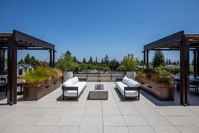 $2,468,000 | 450 1st Street, Unit 201, Los Altos, CA 94022