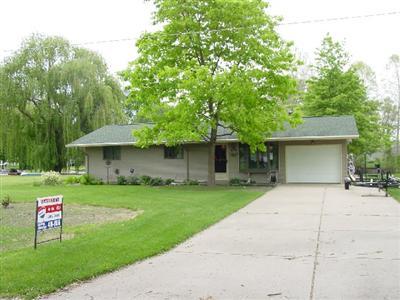 46904 Meadow Lane Decatur, MI 49045 - Photo 1 of 17 Primary Photo