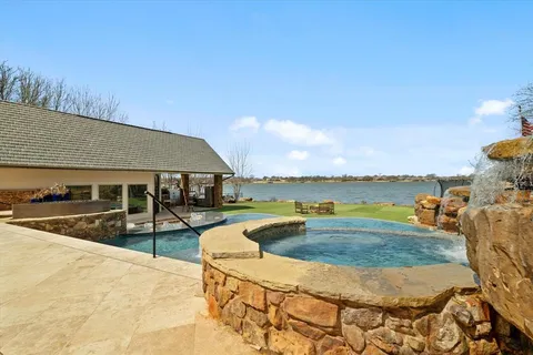 $4,200,000 | 1904 West Emerald Bend Court, Granbury, TX 76049