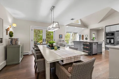 $1,488,000 | 11 Beaver Drive, Bayville, NY 11709